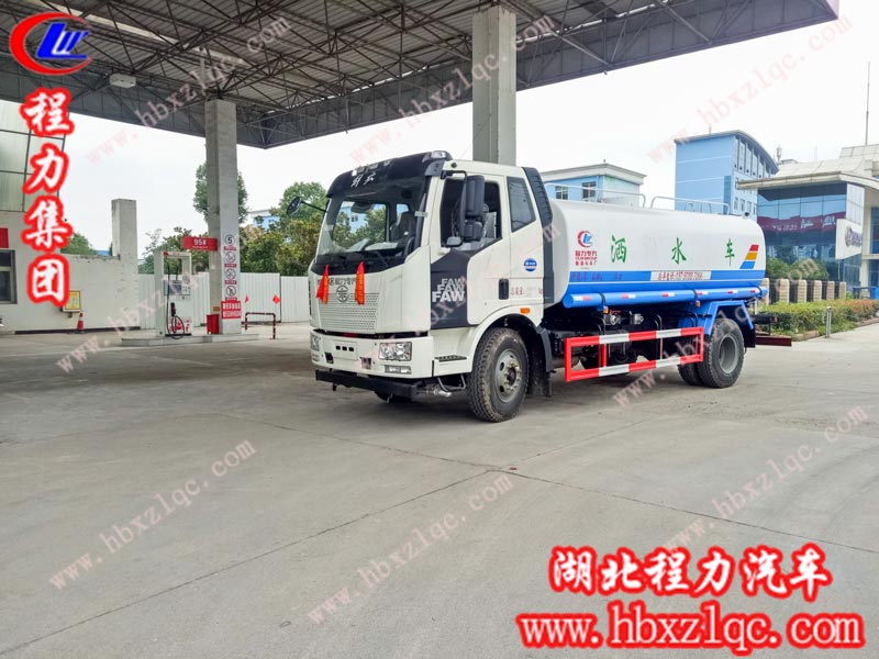 2019/06/27/，胡總在程力集團(tuán)自提一輛14方解放J6灑水車，單號：25199/70129